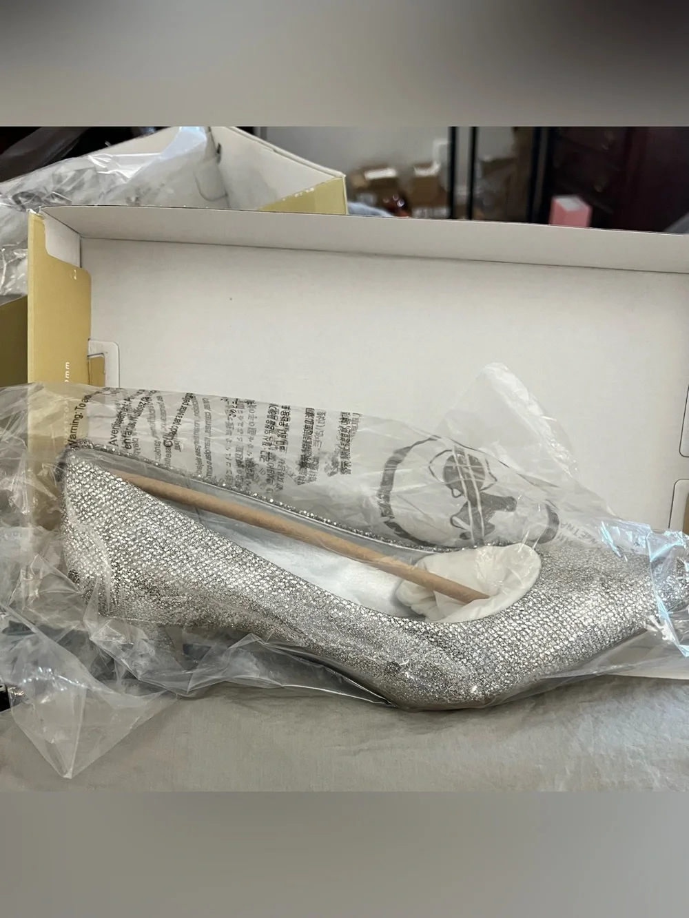 Silver Glitter Pointed Toe Kitten - Michael Kors 8.5 NWB